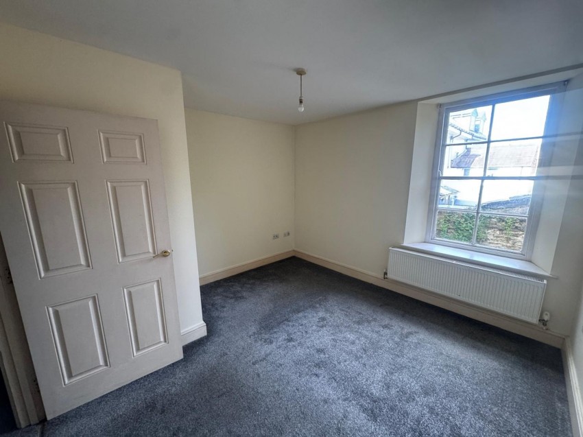 Images for 21 High Street, Haverfordwest, SA61 EAID:2884406164 BID:6e036efe-2661-428f-b5bf-a0a4ec799e22