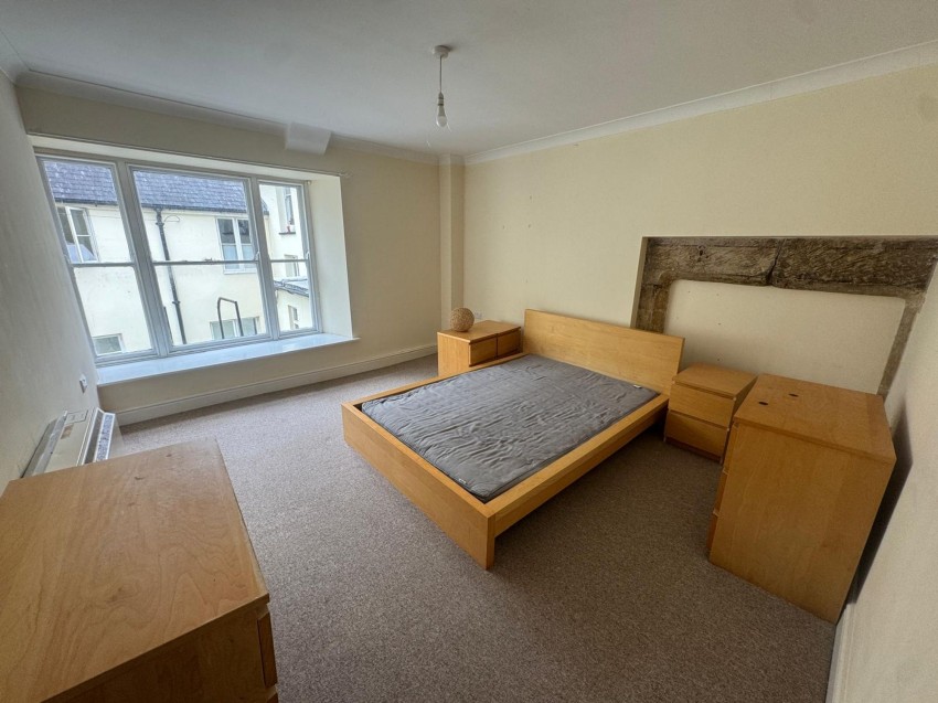Images for 15 High Street, Haverfordwest, SA61 EAID:2884406164 BID:6e036efe-2661-428f-b5bf-a0a4ec799e22